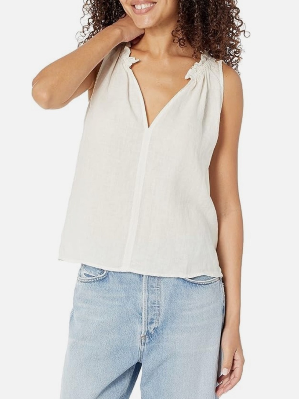 Velvet by Graham and Spencer Zoey Linen Top in Caviar, EUC
